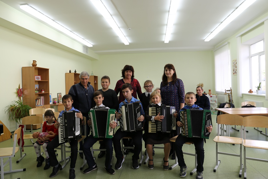 школа поселка октябрьский красноармейского района. октябрьский ейский район. мерзляковское музыкальное училище. дши п октябрьского. дши п октябрьского.